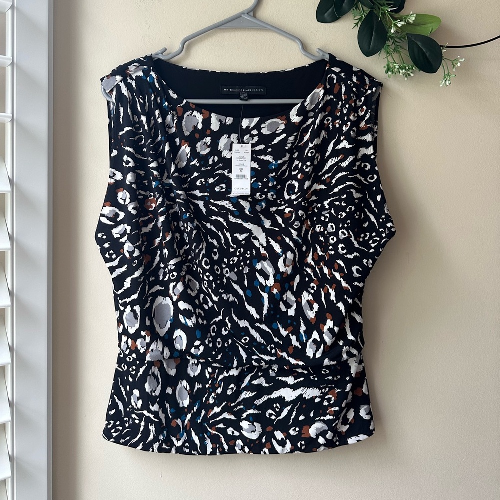 Chic Black and White Patterned Women's Top